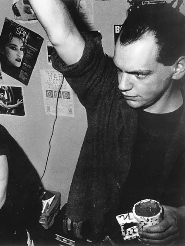 Steel Pole Bath Tub tickets